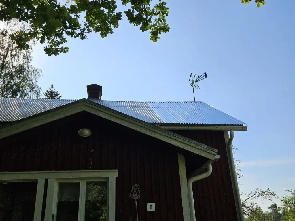 Vaihdettiin kattopeltejä